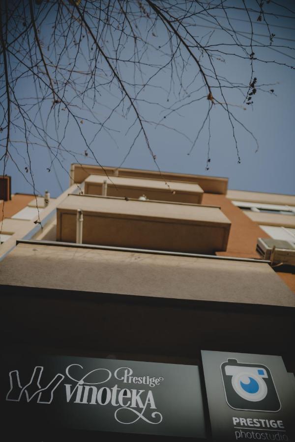 Prestige Apartment Gornji Milanovac Exterior foto