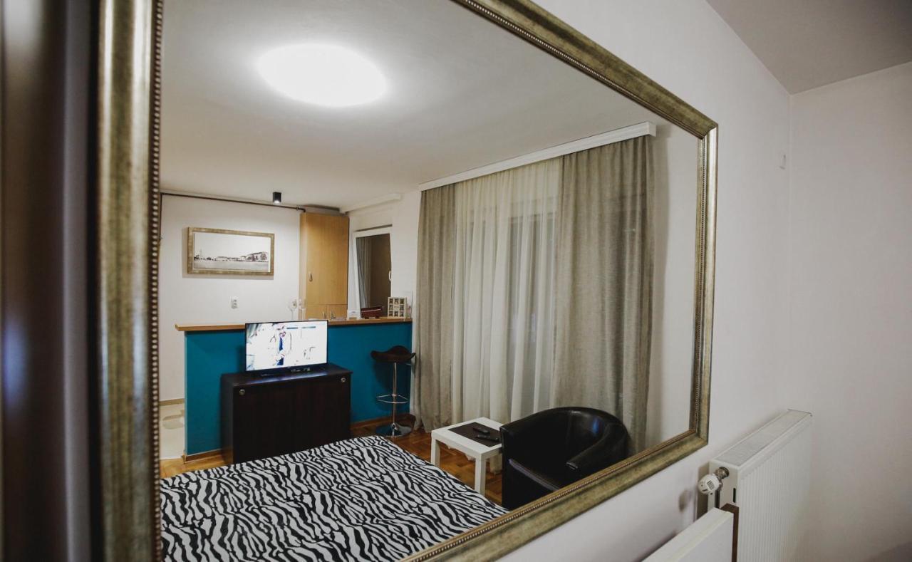 Prestige Apartment Gornji Milanovac Exterior foto