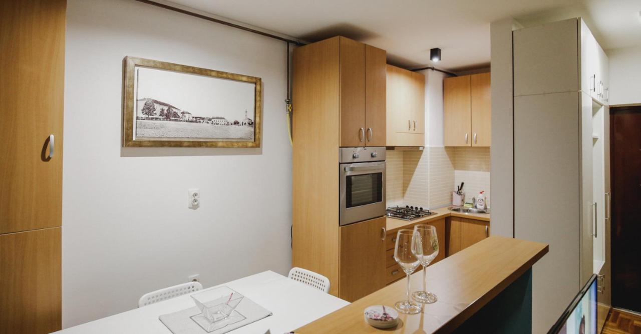 Prestige Apartment Gornji Milanovac Exterior foto